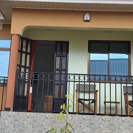 Sumawe Suites Karatu Esterno foto