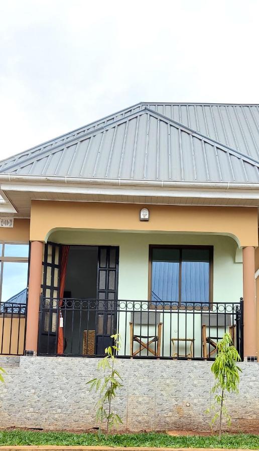 Sumawe Suites Karatu Esterno foto