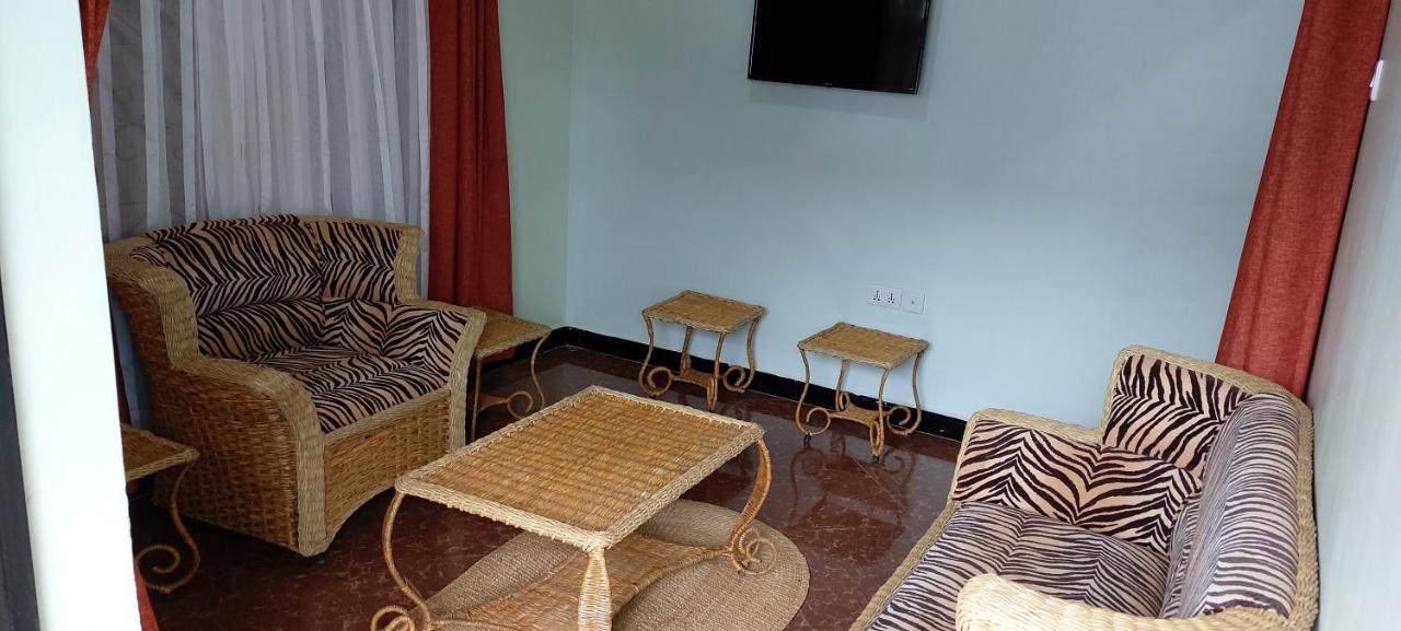 Sumawe Suites Karatu Esterno foto